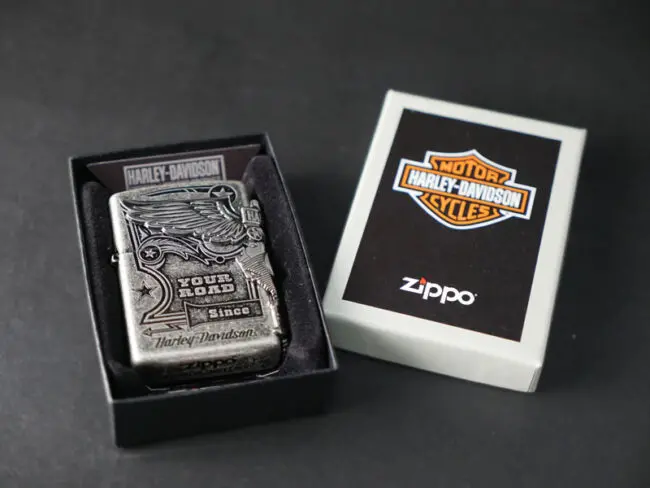 11月1日〜14日 ［Zippo ZR-LtdRD］赤いジッポー│ケムール